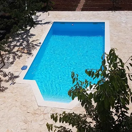 דירה Family Friendly With A Swimming Pool - 14933 *